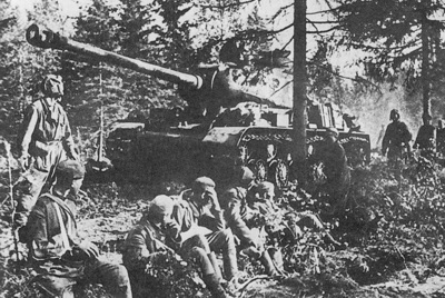 Soviet IS-2 tank during the battle of Kursk